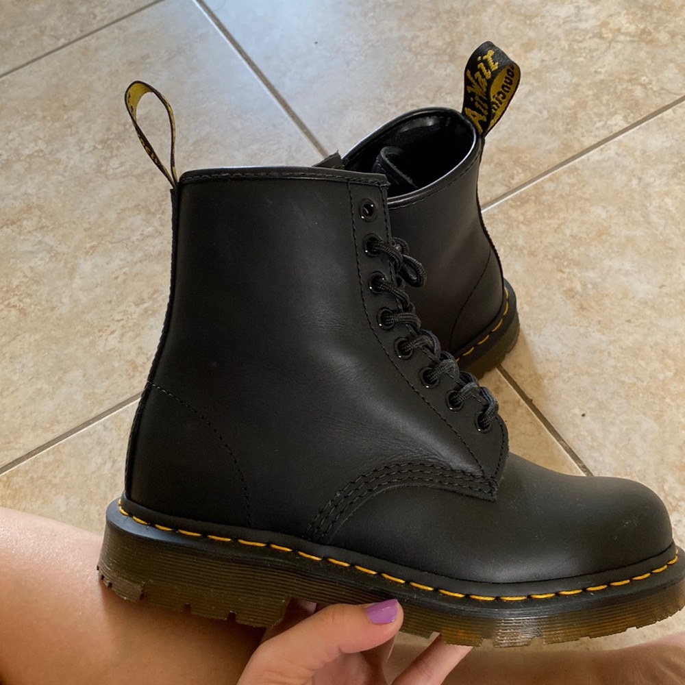 NWOT Dr Martens- slip resistant safety boot